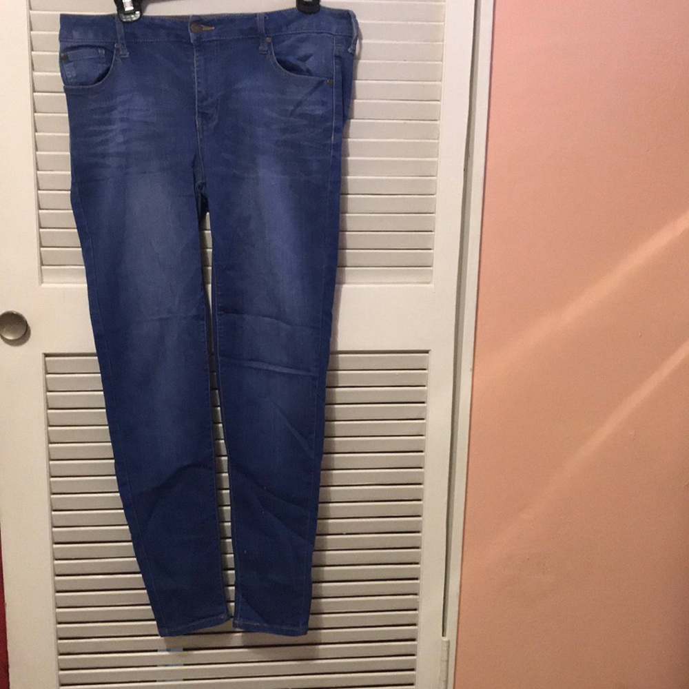 Blue lagoon jeans